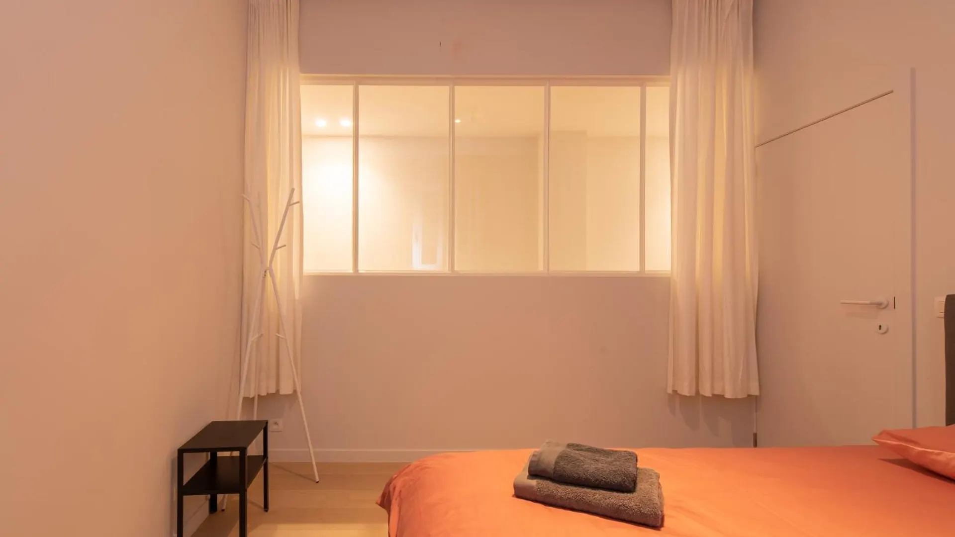 Deluxe 4 Rooms Apartment With Casino View At The Beach And Free Parking Ostend 0*,